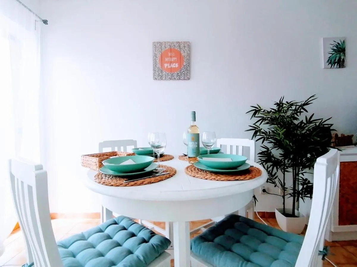Lovely Apartment 500 M Walk To The Beach Portimão